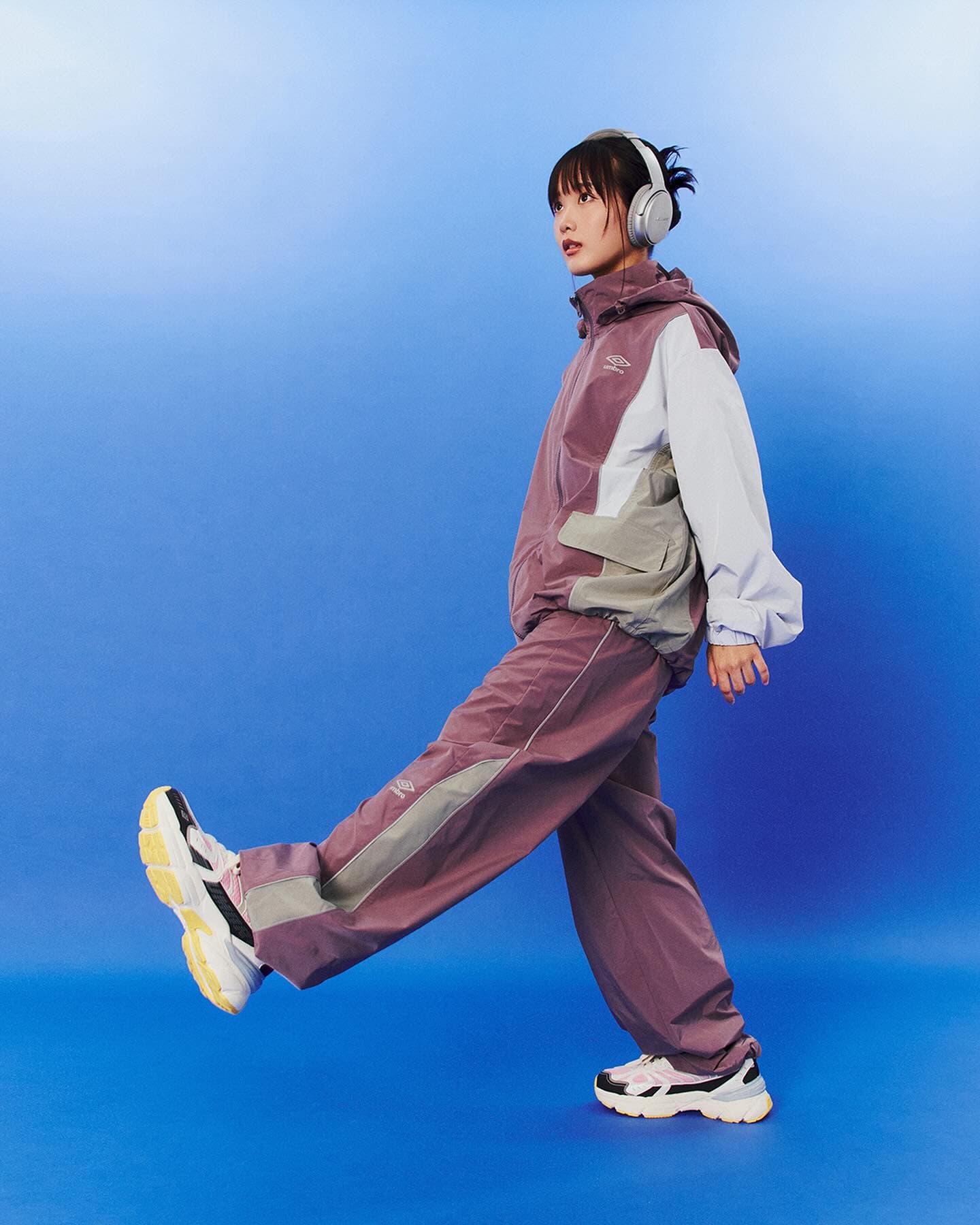 한로로 X 엄브로